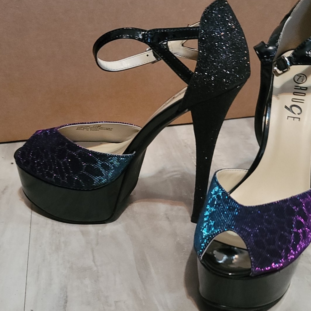 Glittering Heels - image 2